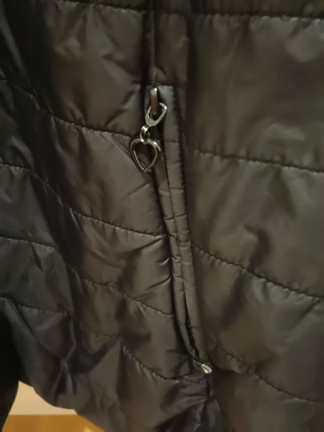 CHAQUETÓN DE ANA MORA