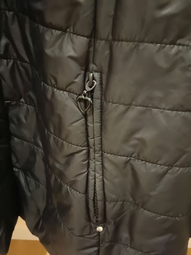 CHAQUETÓN DE ANA MORA