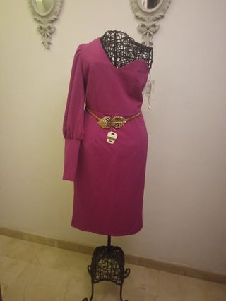 Vestido nuevo con manga  color buganvilla 