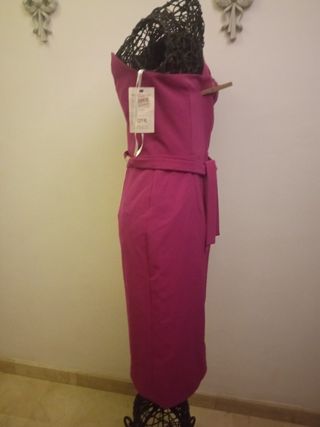 Vestido nuevo con manga  color buganvilla 