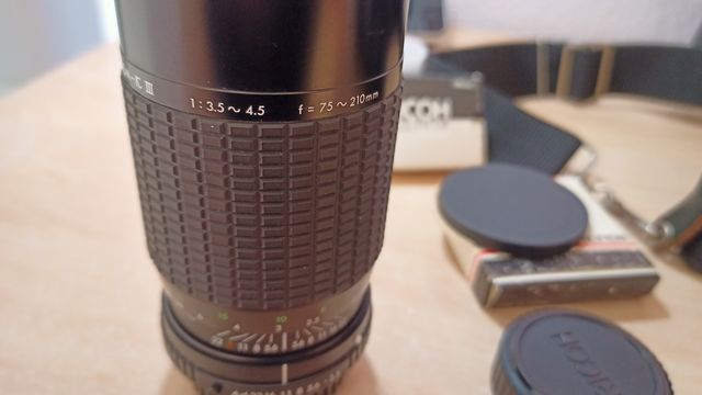 CÁMARA RÉFLEX ANALÓGICA. Rebajado 20 %