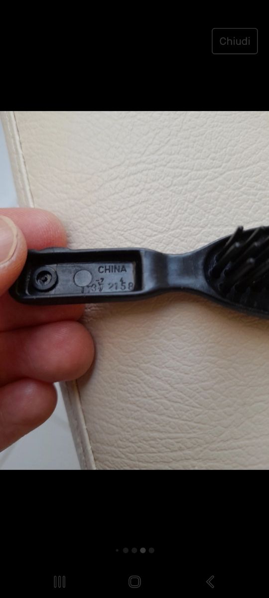 Spazzoline barbie China e Indonesia