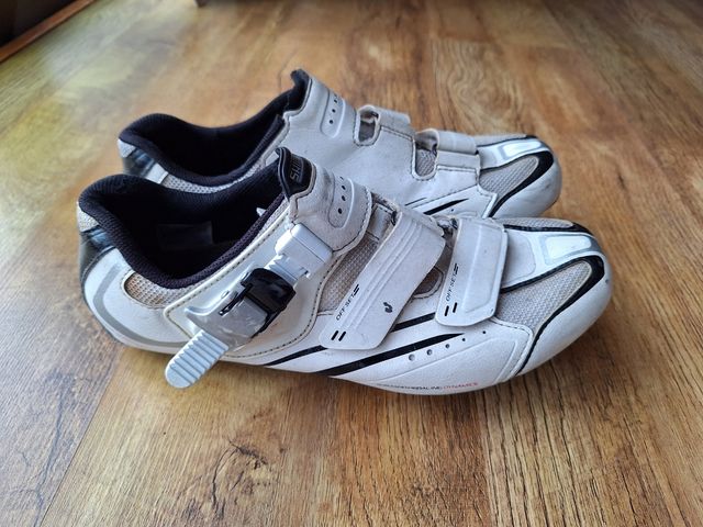 Zapatillas ciclismo Shimano R088