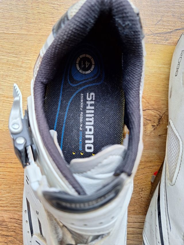 Zapatillas ciclismo Shimano R088