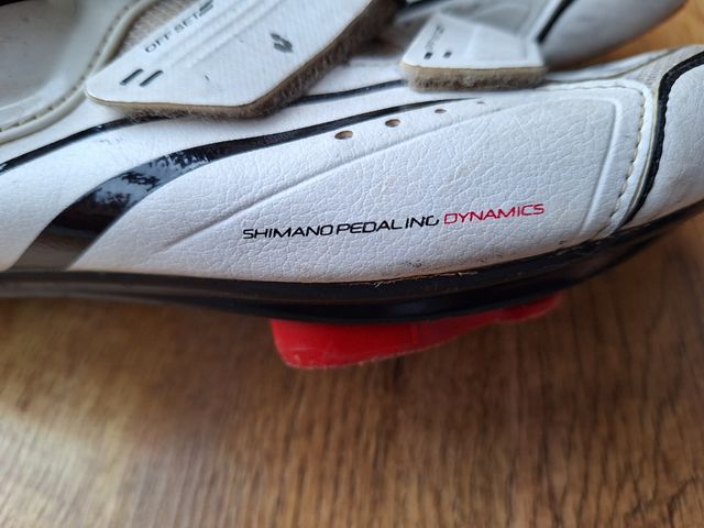 Zapatillas ciclismo Shimano R088