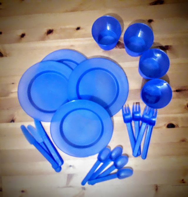 STOVIGLIE-POSATE DA CAMPO