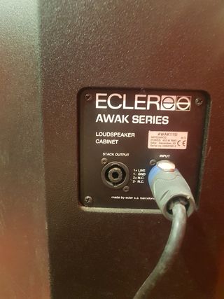 Etapa de potencia, altavoces y trípodes