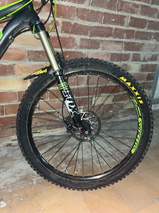 Bicicleta scoot spark 950