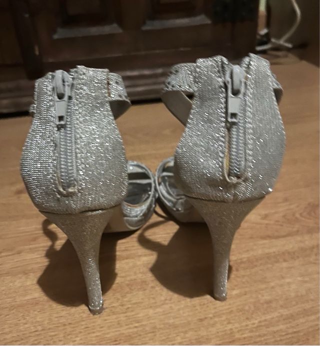 SANDALIAS PLATEADAS PARA EVENTOS