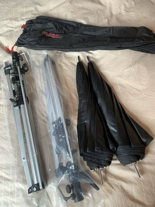 Lote Fotografia: focos, tripodes y paraguas