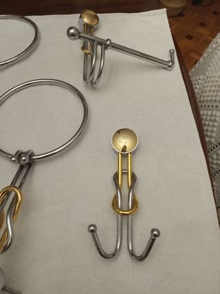 Apliques toalleros percha de baño cromado