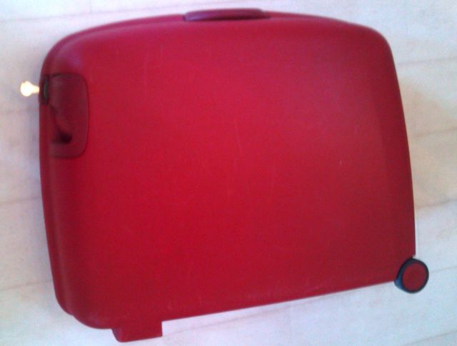 Maleta dura grande Samsonite granate