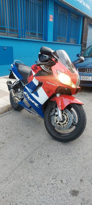 Cbr 600 f4i