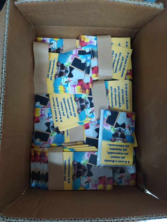 Biglietti augurali 18 compleanno (792
 PEZZI)