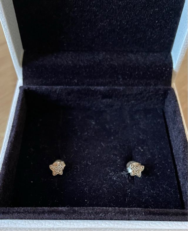 Pendientes Pandora mariposas