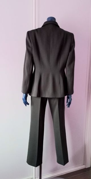 Traje chaqueta y pantalón Zara