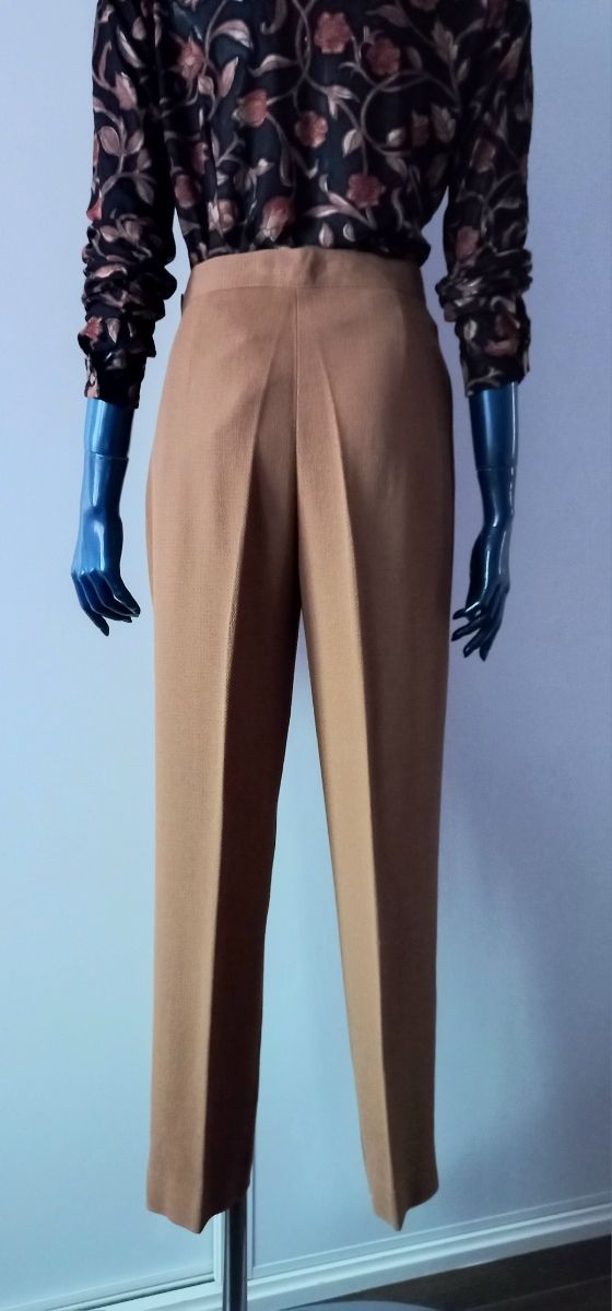 Traje chaqueta y pantalón T-42