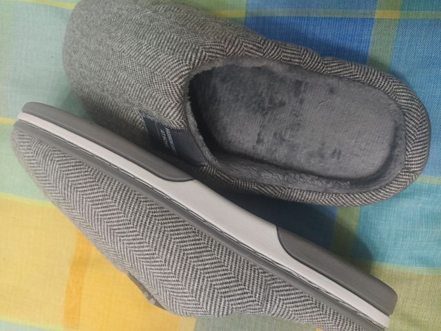 Zapatillas unisex casa 40