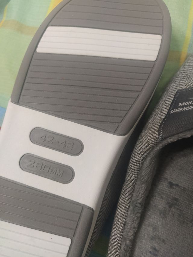 Zapatillas unisex casa 40