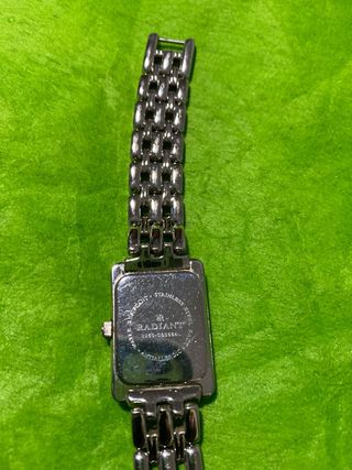 reloj radiant