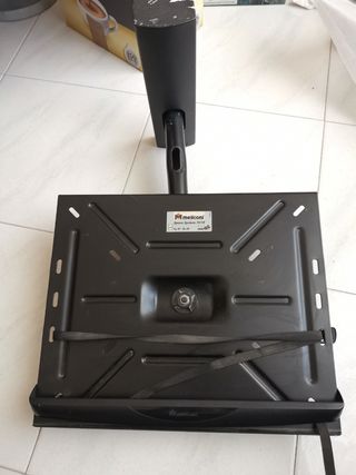 Braccio da muro per tv o altro, Meliconi