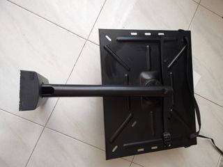 Braccio da muro per tv o altro, Meliconi