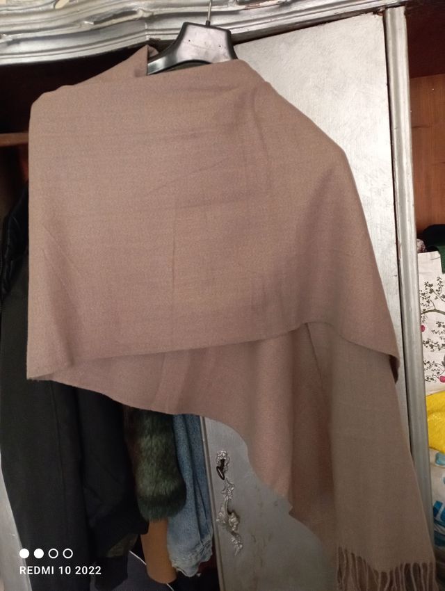Maxi sciarpa bufanda pura lana beige tortora.