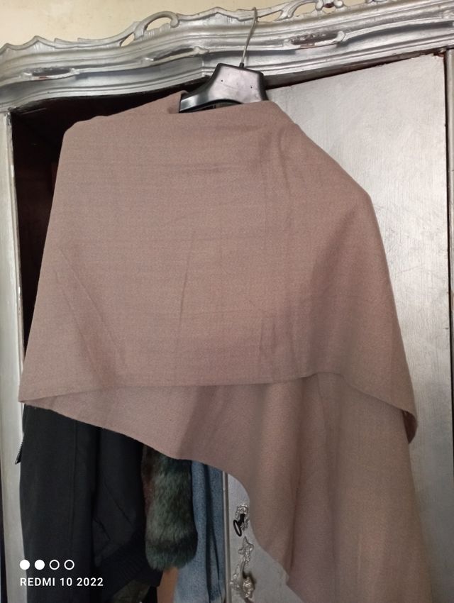 Maxi sciarpa bufanda pura lana beige tortora.