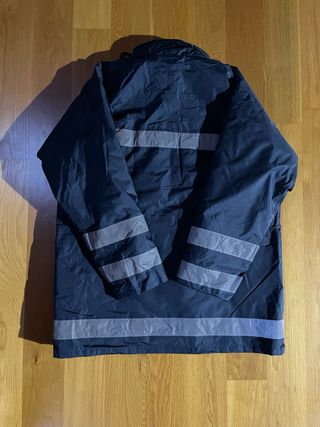 Abrigo trabajo