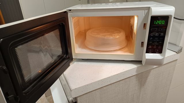 Micro ondas con grill Whirlpool