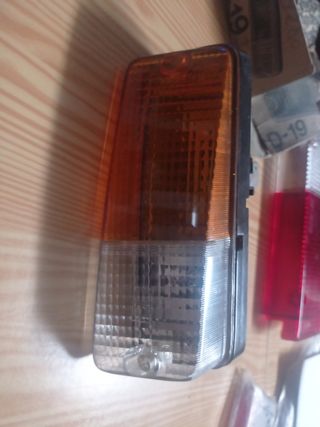 Piloto delantero izquierdo Seat 132