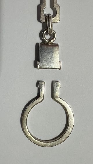 Portachiavi d’argento con 500 lire in argento