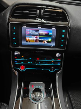 Jaguar XE 2016