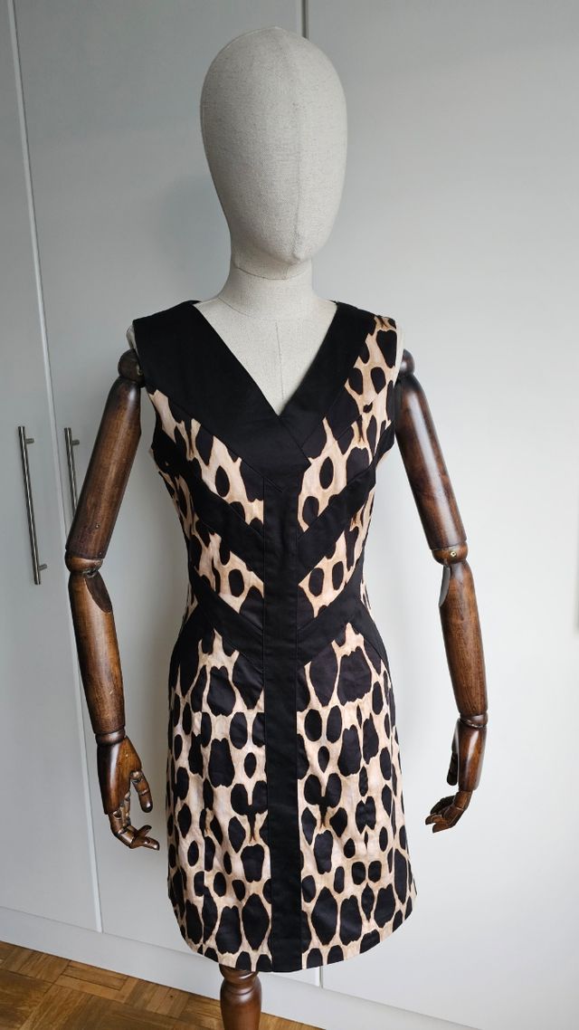 Vestido Adolfo Dominguez