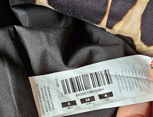 Vestido Adolfo Dominguez