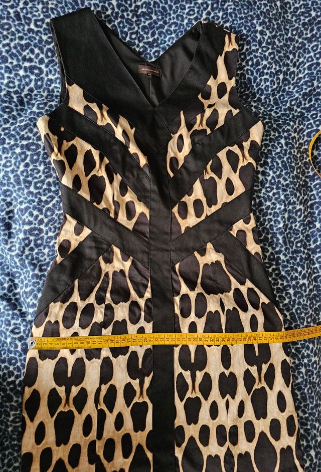 Vestido Adolfo Dominguez