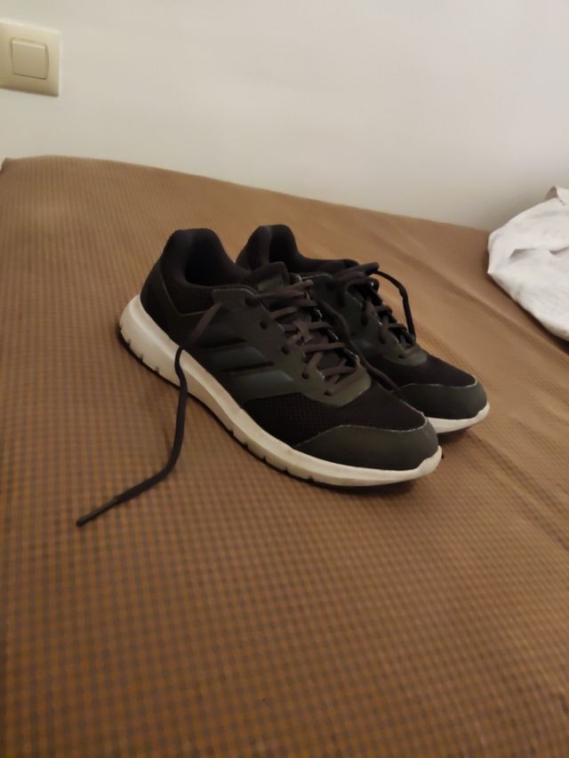 Zapatillas Adidas deportivas talla 41 1/3