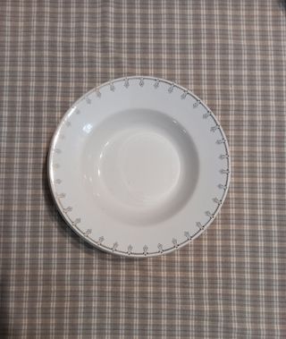 Vajilla antigua china opaca Santander