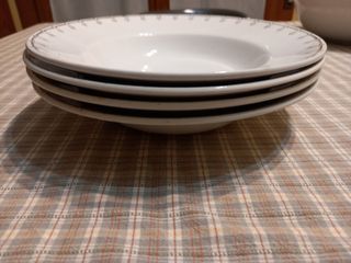 Vajilla antigua china opaca Santander