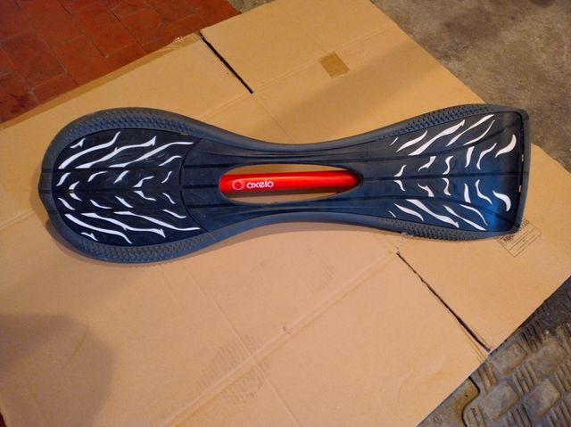 Skateboard a 2 ruote Oxelo, rosso nero