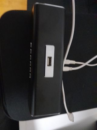 Vendo altavoces con radio Fm incluido