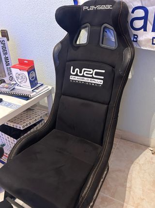 Simulador Silla PlaySeat WRC + Volante Ferrari