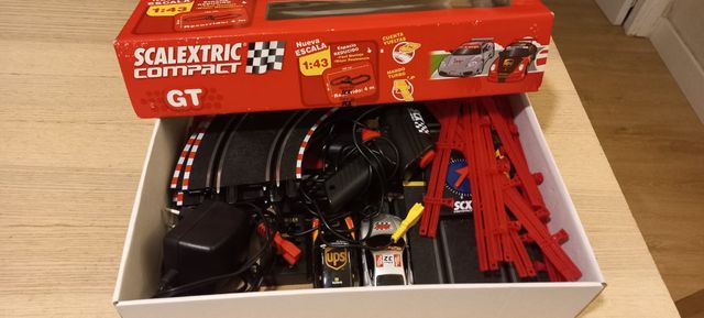 Scalextric Compact GT