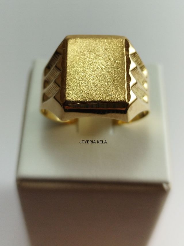 SELLO ORO 18K