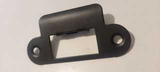 Cerradura con pestillo negro