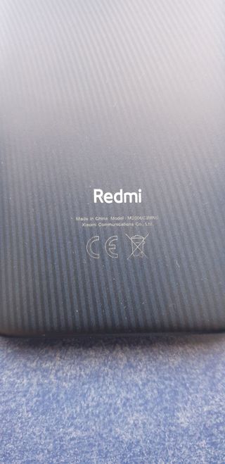 Redmi 9c NFC 32 GB + FUNDA