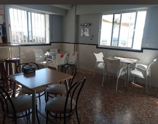 Bar en Alquiler