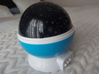 Lámpara proyector de estrellas niños