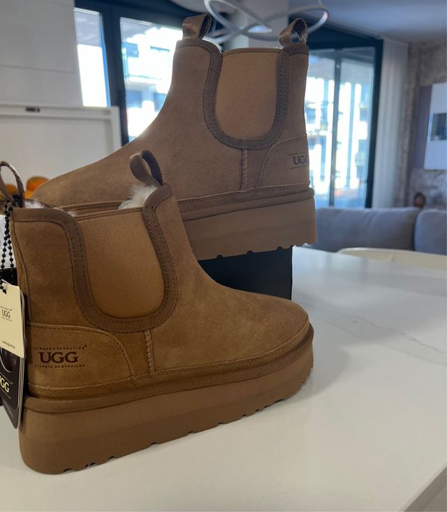 Botines plataforma UGG