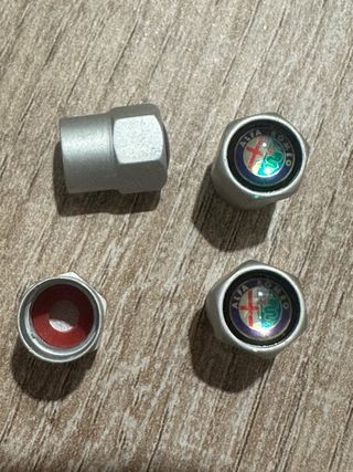 Tapones rueda Alfa Romeo